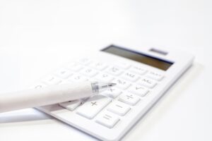 訪問看護の料金はどのくらい？負担を減らしたいときに使える制度を紹介！