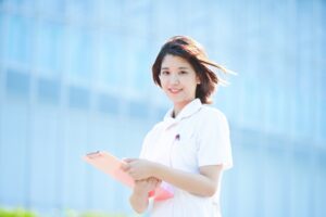 精神科の看護師は楽と言われる？その理由や実際の働く環境を解説
