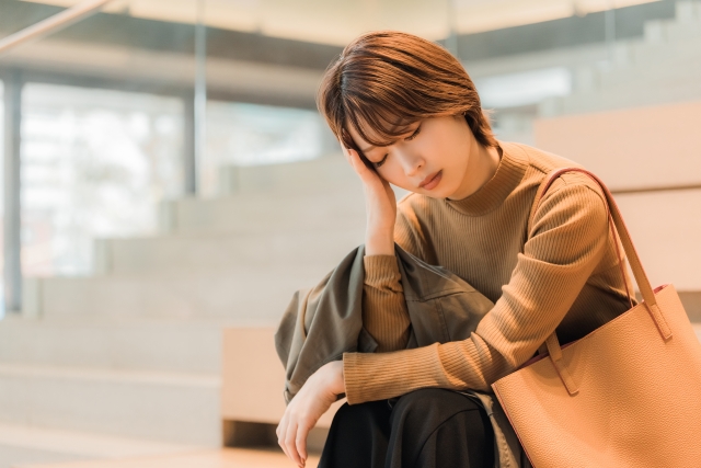 愛着障害とADHDは併発する？違いや見分け方を解説