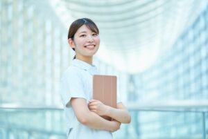 統合失調症の看護｜症状別ケアと看護計画の立て方