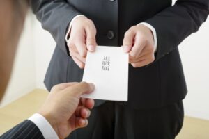 うつ病で退職するときの手続きや会社への伝え方、退職後の生活で知っておくこと