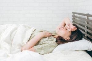 不眠症とは？原因、症状、今日からできる具体的な対策を解説